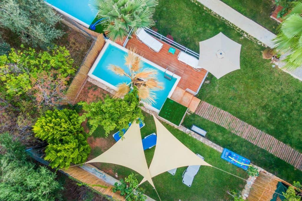 Villa House 1 *