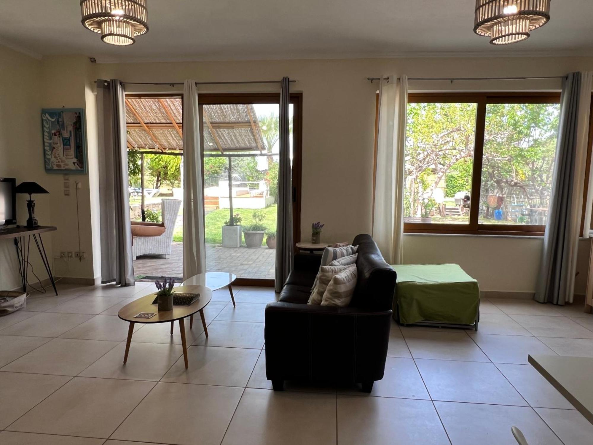 Villa House 1 *